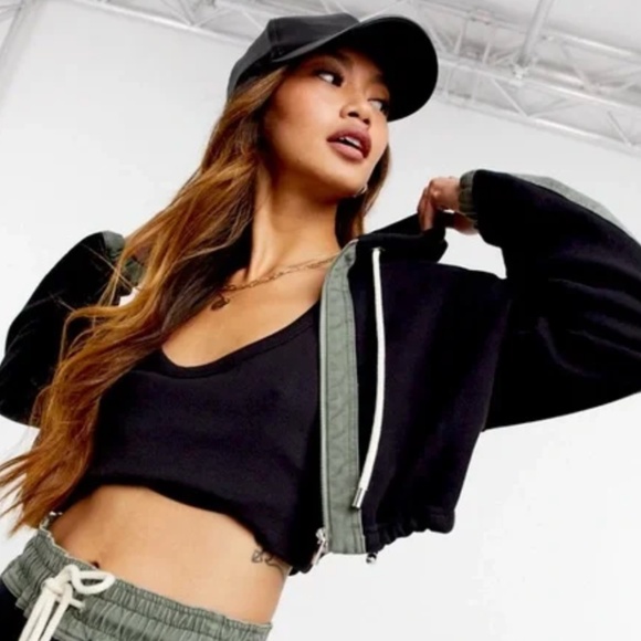 *NWT* DEREK LAM 10 CROSBY zip crop Hoodie sweatshirt L Black/Army Green